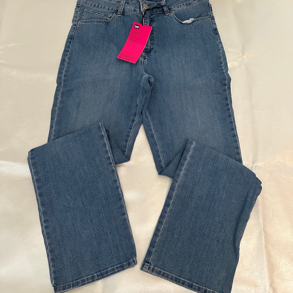 Lee Women's Classic Straight Leg Denim Jeans